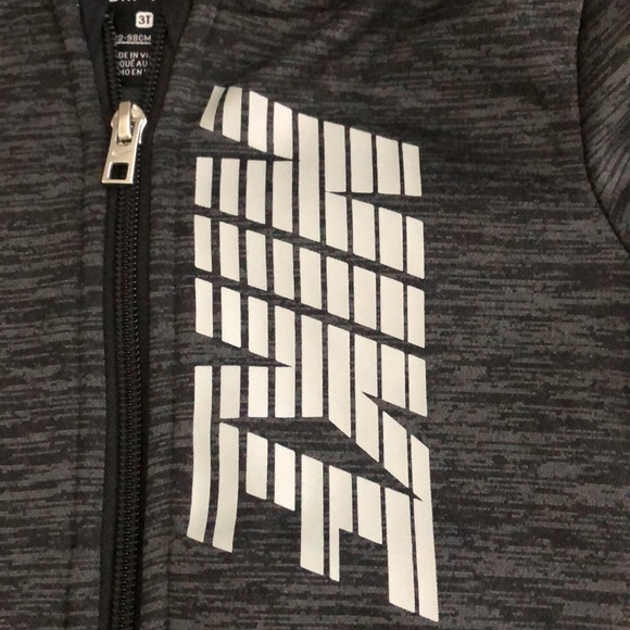 NWOT toddler Nike zip up jacket 3T - Picture 3 of 4